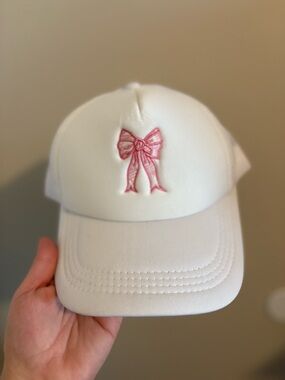 White Hat - Breathable Mesh Back- Adjustable SnapBack with Pink Bow Embroidery-